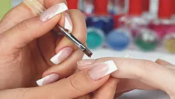 15 meilleurs apprêts pour vernis gel