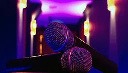 10 meilleurs clubs de karaoké à Moscou