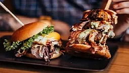 5 meilleurs burgers à Saint-Pétersbourg