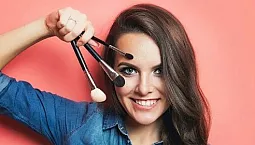 10 meilleures écoles de maquillage à Moscou