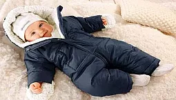 15 meilleures entreprises de salopettes pour bébés