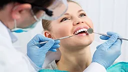 10 meilleures cliniques dentaires à Iekaterinbourg