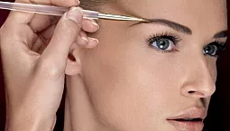 15 meilleurs henné pour les sourcils