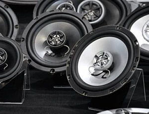 10 meilleurs haut-parleurs 16 cm pour les voitures