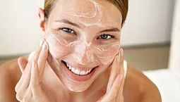 10 meilleurs gommages et peelings avec iHerb