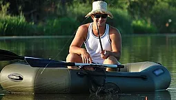 5 bateaux simples les plus légers pour la pêche