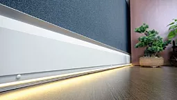 5 meilleurs fabricants de plinthes chaudes