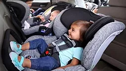 10 meilleurs sièges d'auto pour dormir
