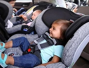 10 meilleurs sièges d'auto pour dormir