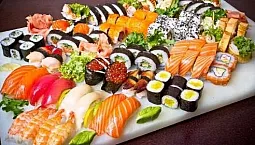 10 meilleures livraisons de sushis et de petits pains à Perm