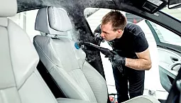 10 meilleurs nettoyeurs à sec d'intérieur de voiture à Moscou