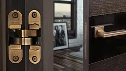 5 meilleurs fabricants de ferrures pour portes intérieures