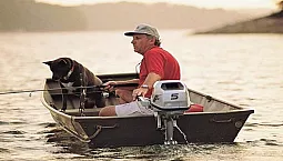 10 meilleurs moteurs hors-bord jusqu'à 5 CV Avec.