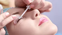 10 meilleurs salons de laminage de cils à Moscou
