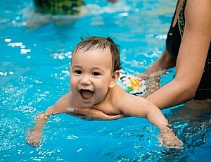 10 meilleures couches pour bébé pour la natation