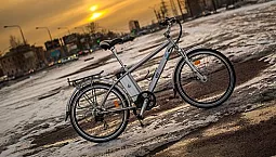 10 meilleurs vélos électriques économiques