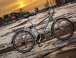 10 meilleurs vélos électriques économiques