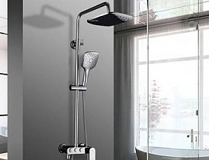 10 meilleurs supports de douche avec douche à effet pluie et robinet