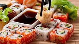 10 meilleurs services de livraison de sushis et de petits pains à Tyumen