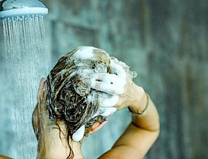 Meilleur Shampoing Femme 2021 - Estel, L'Oréal ou Matrix ?
