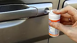 Les 5 meilleurs lubrifiants pour serrures de voiture de 2021