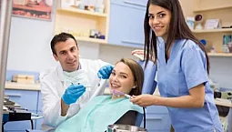 10 meilleurs dentistes à Oufa