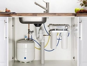 15 meilleurs systèmes de filtration sous l'évier