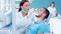 10 meilleurs dentistes à Kemerovo