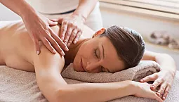 10 meilleurs cours de massage à Saint-Pétersbourg