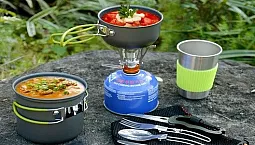 Les 5 meilleures batteries de cuisine pour la randonnée et le camping